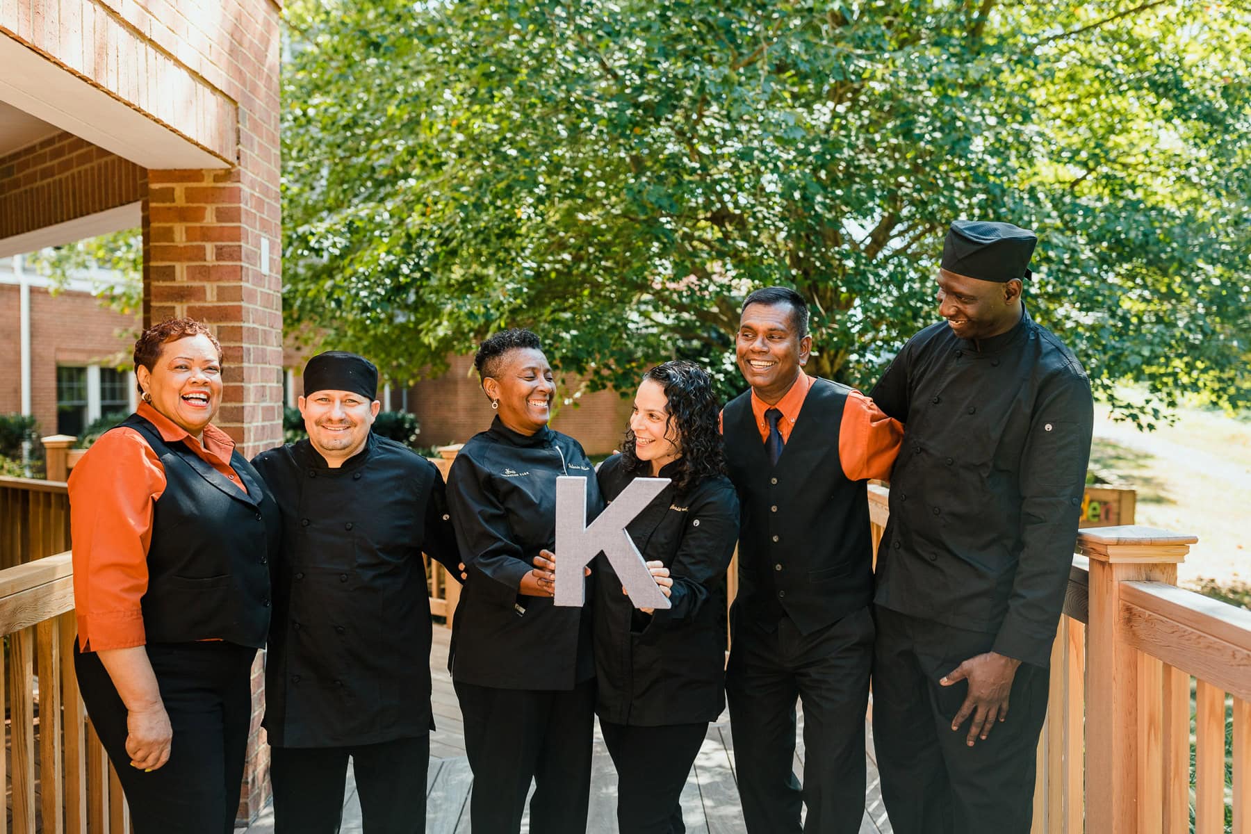 dining team