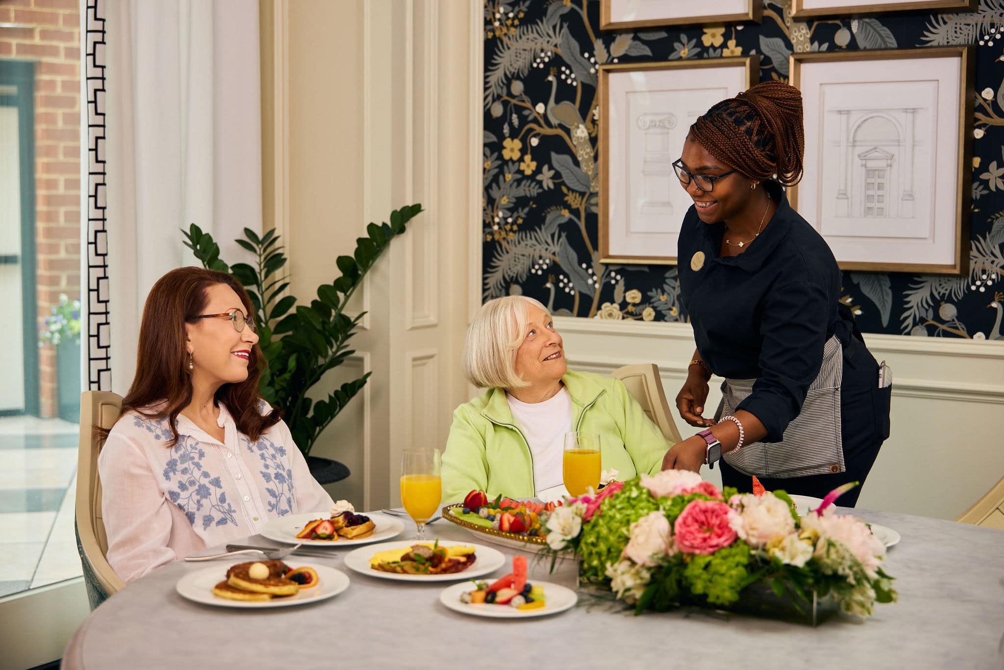 Seniors eating brunch